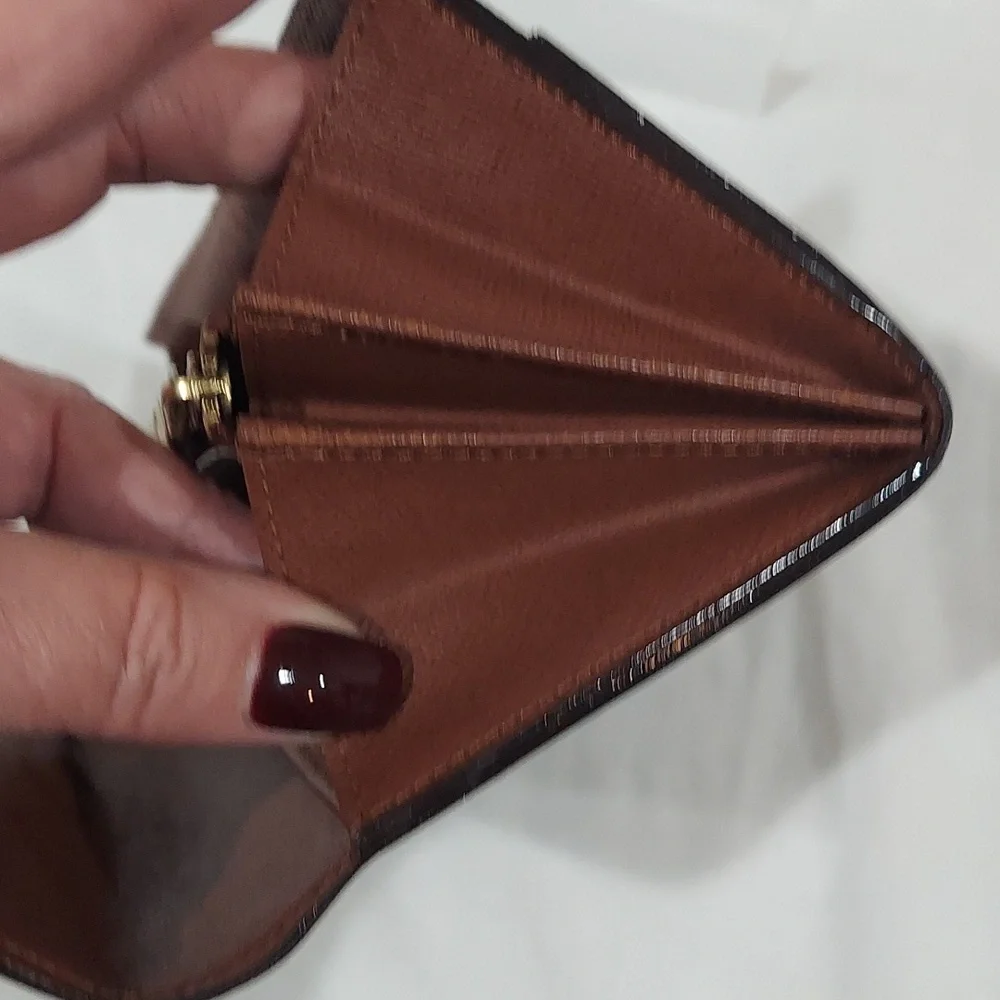 Authentic Louis Vuitton Long Monogram Sara Wallet